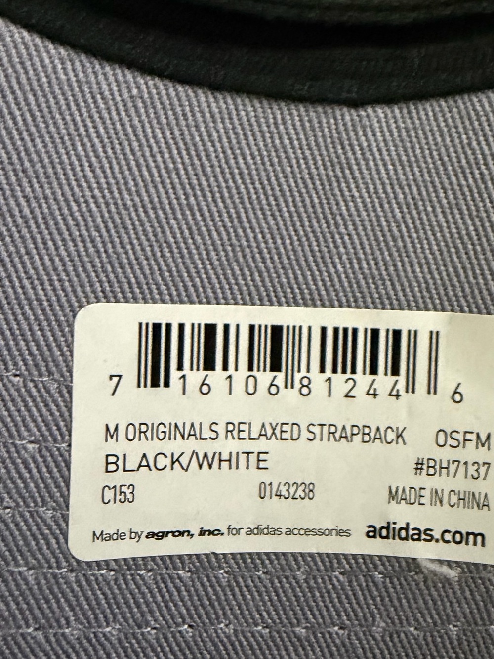 BNWT ADIDAS M ORIGINALS RELAXED STRAPBACK HAT CAP BLACK & WHITE #BH7137 OSFM - Picture 13 of 13